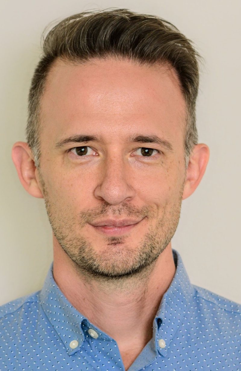 Josh English, LCSW, couples and trauma therapist in Bend, Oregon